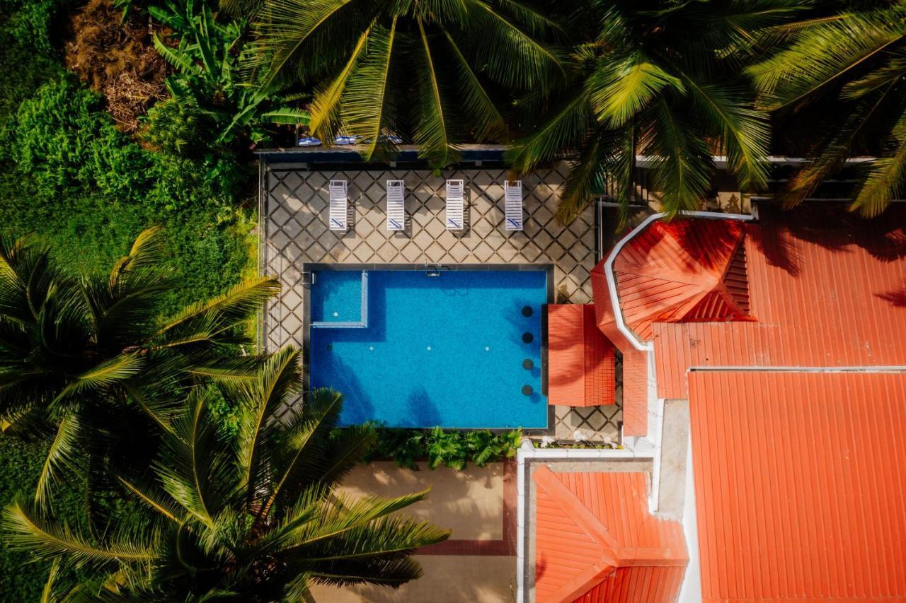 Krishna Beach Resort & Spa Colvá Exterior foto